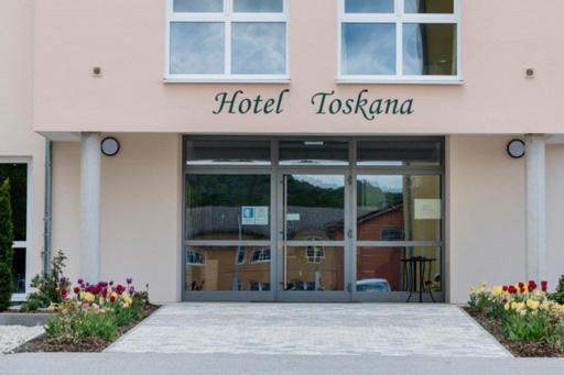 Hotel Garni Villa Toskana Parsberg Exterior photo